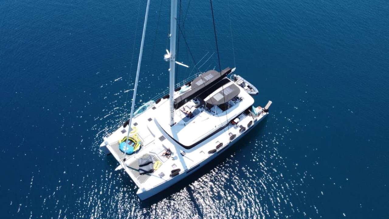 WORLD'S END (MED)