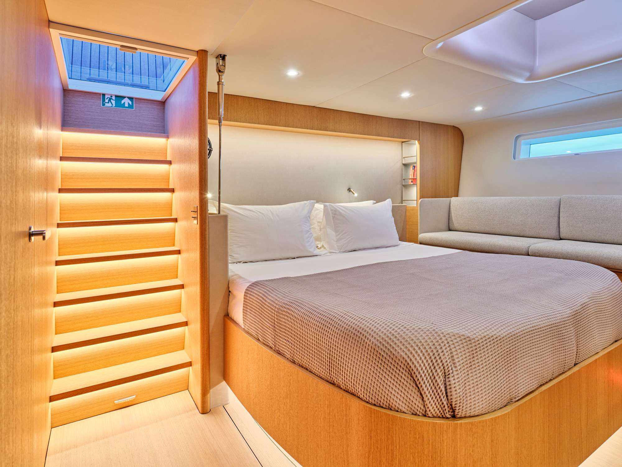 NADAMAS