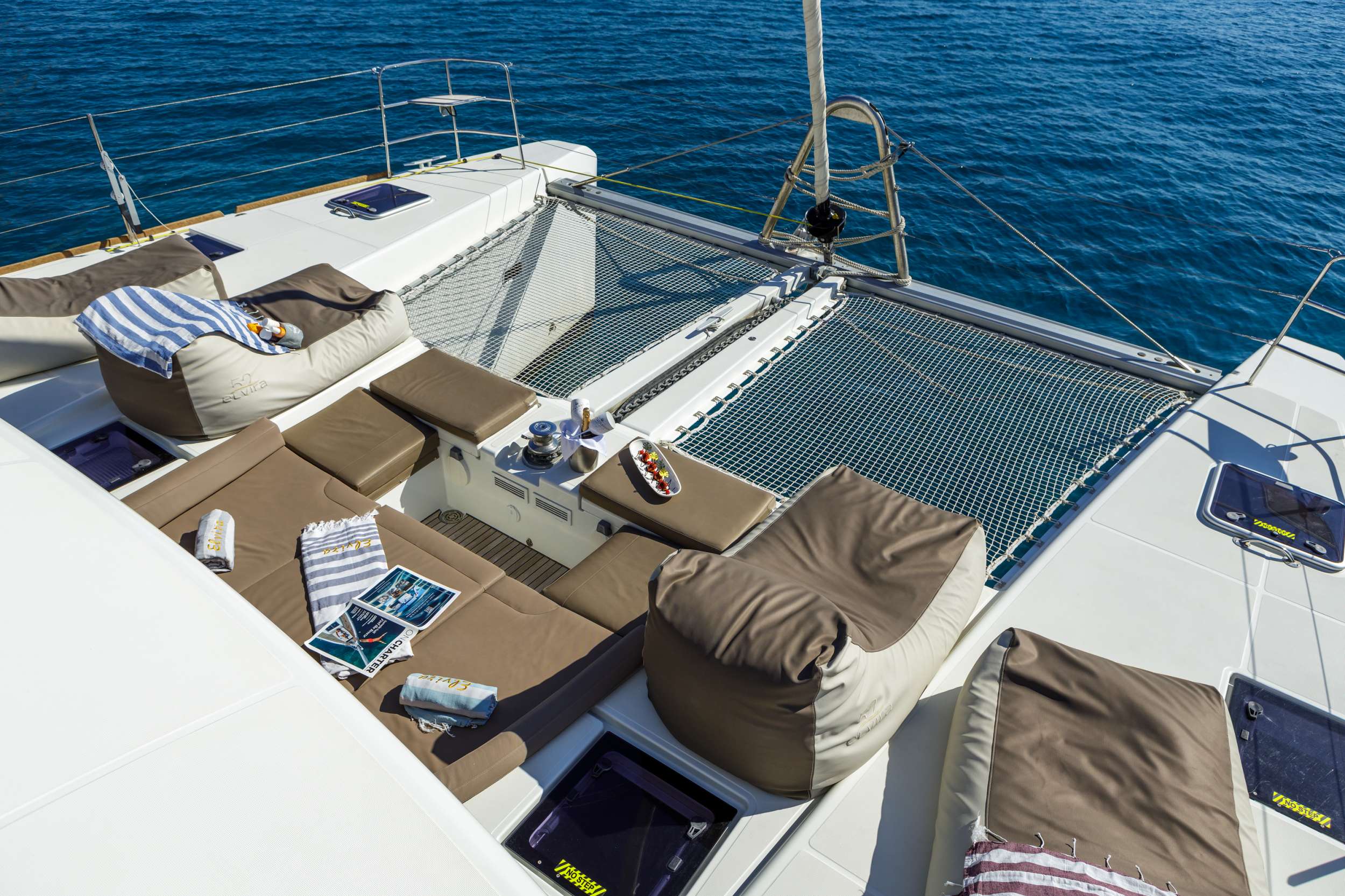 ELVIRA 52