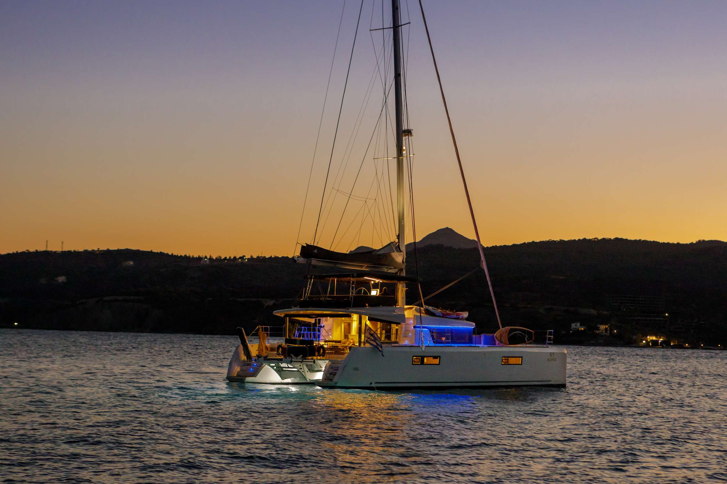 ELVIRA 52