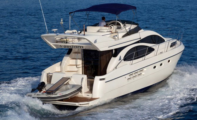 AZIMUT 46