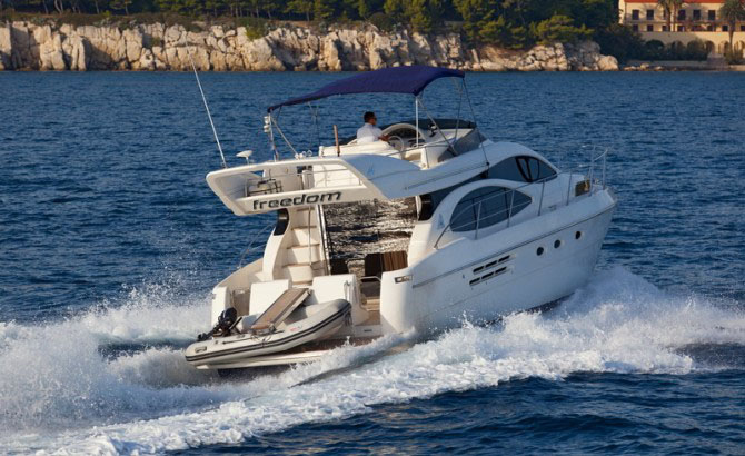 AZIMUT 46